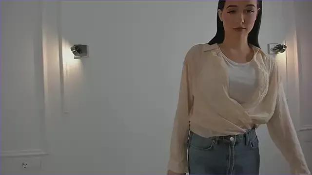 SunnAspen from StripChat is Freechat