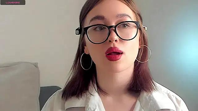 SunnCowick from StripChat