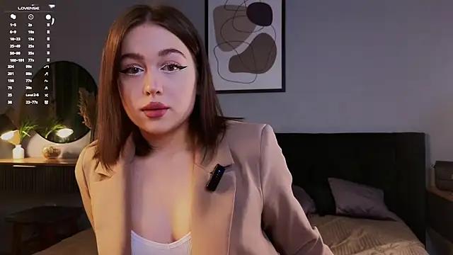 SunnCowick from StripChat
