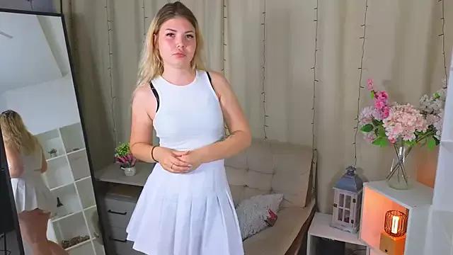 SunnCrosier from StripChat is Freechat