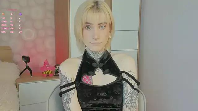 Dirty chat webcam: explore liveshows with versed models, from laying bare to fetishes, in a variety of sexy free adult webcams.
