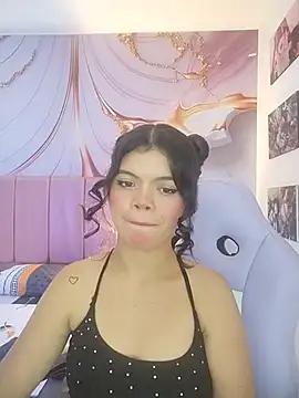 SunnieCute_ from StripChat
