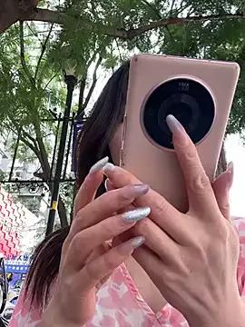 sunny-520 from StripChat