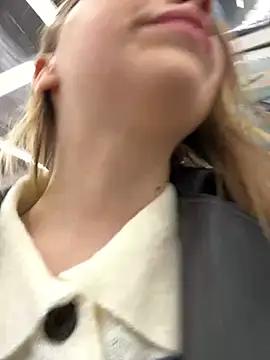 Sunny___Bunny from StripChat