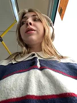 Sunny___Bunny from StripChat