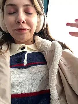 Sunny___Bunny from StripChat