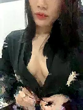 Sunny_babyy from StripChat