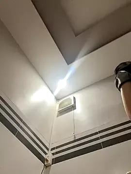 Sunny_babyy from StripChat is Freechat