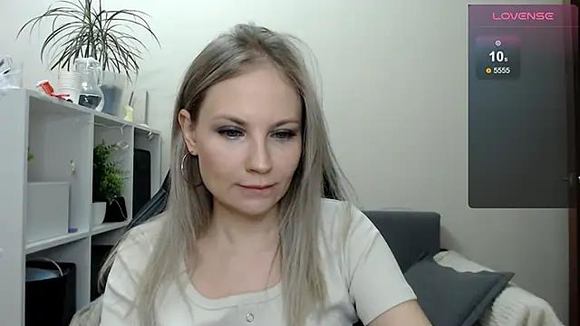 Sunny_bunny6 from StripChat
