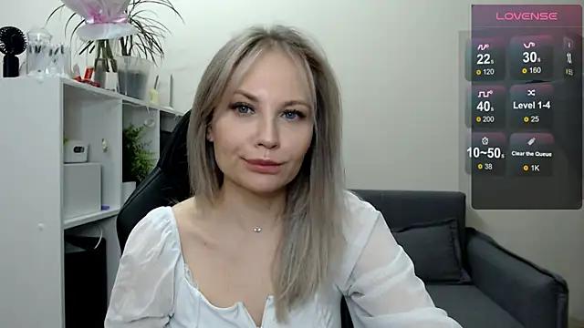 Sunny_bunny6 from StripChat