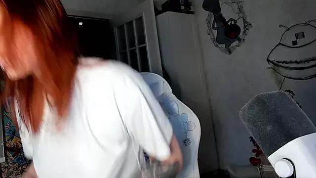 Sunny_Mouse_ from StripChat