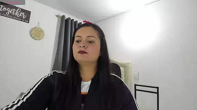 Sunnycurvymf from StripChat