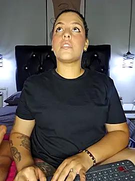 SunnyLovefg from StripChat