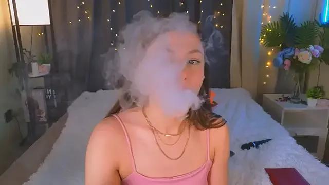 Sunshine-_-Kelly from StripChat