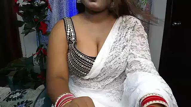 Sunshine_zara from StripChat