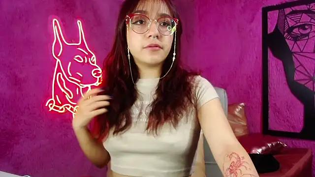 Sunshinegirl__ from StripChat