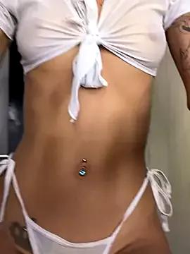 SunshineLizzy from StripChat