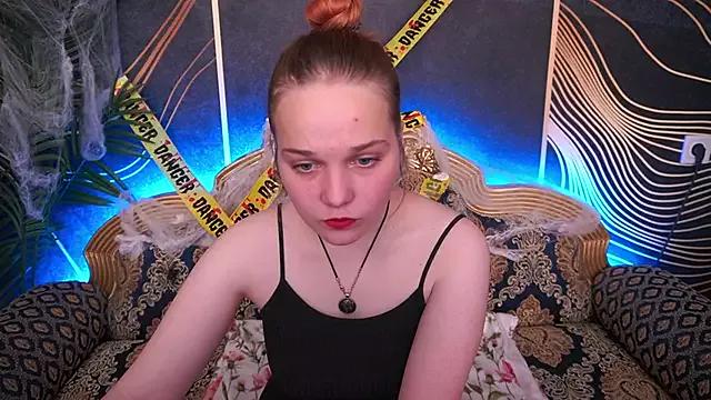 SunShineLolaa from StripChat is Freechat