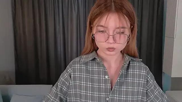 Susan_Gardner from StripChat