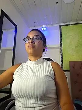susan_mooree from StripChat is Freechat