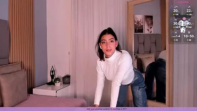 Susana_Sanchez from StripChat