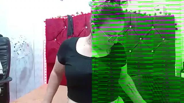 Susanahotsexxx on StripChat