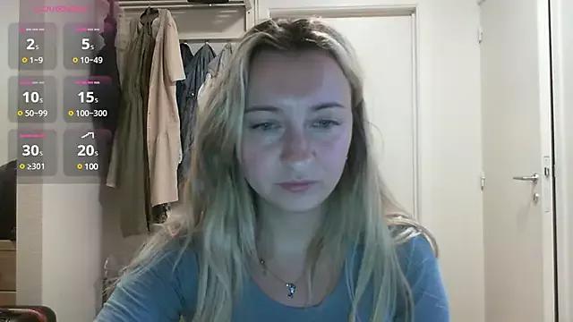 SusanCurt from StripChat
