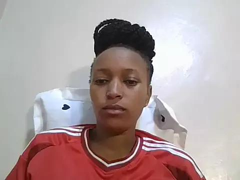 Susanna_L on StripChat