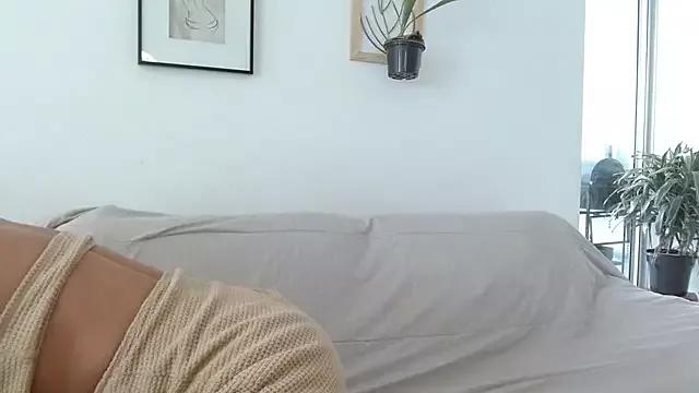 Susi_bell from StripChat