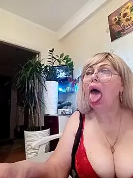 SusieNoreen from StripChat