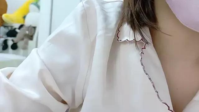 SUZU_ from StripChat