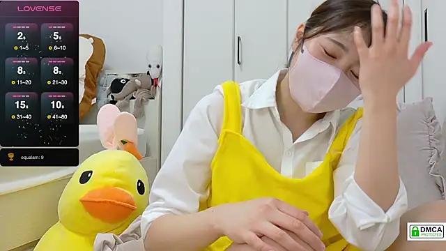 SUZU_ from StripChat