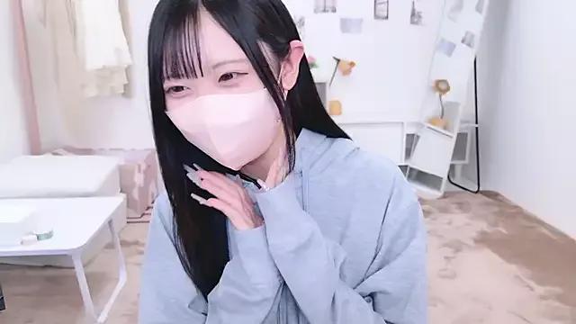 Suzu_ch_xx from StripChat