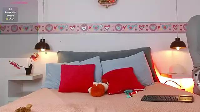 Suzy1_ from StripChat is Freechat