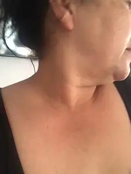 Sweeetness_Milf from StripChat