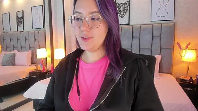 sweet--emily from StripChat