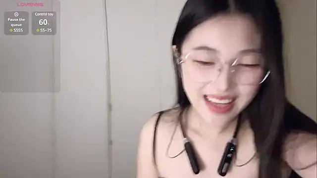 Sweet-Angel999 from StripChat