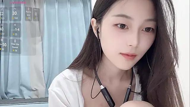 Sweet-Angel999 from StripChat