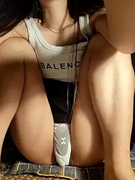 Sweet-asian from StripChat is Freechat