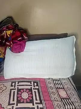 Sweet-Berry from StripChat