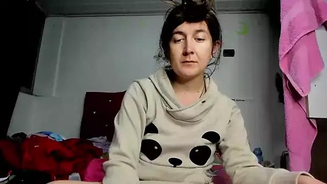 Sweet-Suck69 from StripChat