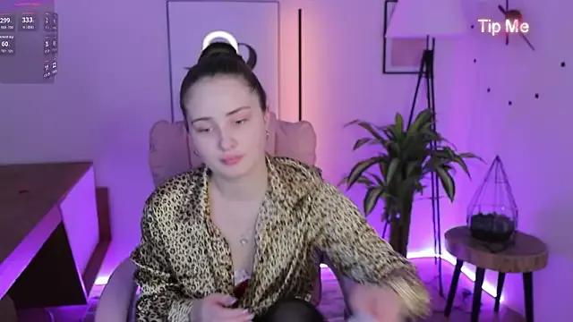 Sweet__Amily from StripChat