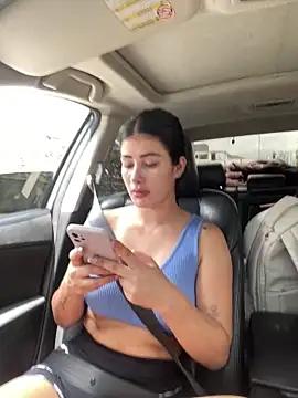 Sweet_and_caramel from StripChat