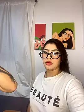 Sweet_and_Rous0 from StripChat