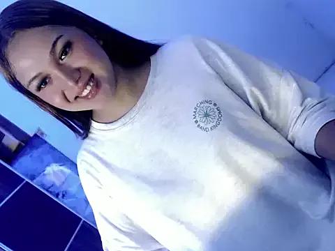 Sweet_angelinax from StripChat