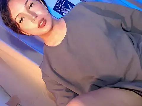Sweet_angelinax from StripChat
