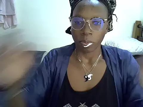 Sweet_Bear from StripChat