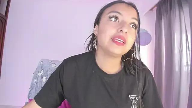 sweet_cinamon from StripChat
