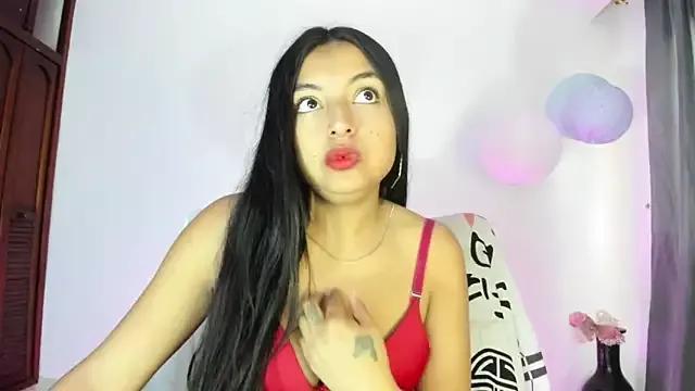 sweet_cinamon from StripChat