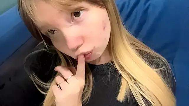 Sweet_horizon from StripChat